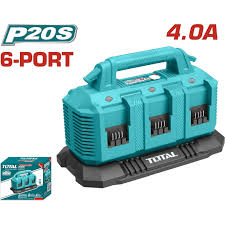 Cargador Inteligente De 6 Puertos Para Baterias 20v Industrial Super Total  UTFCLI2064
